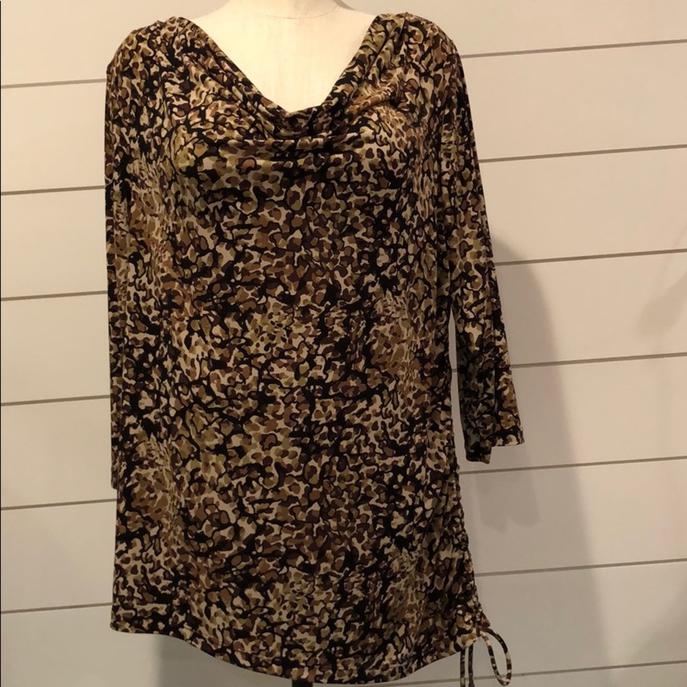 M collection 1X multicolored cowl neck blouse